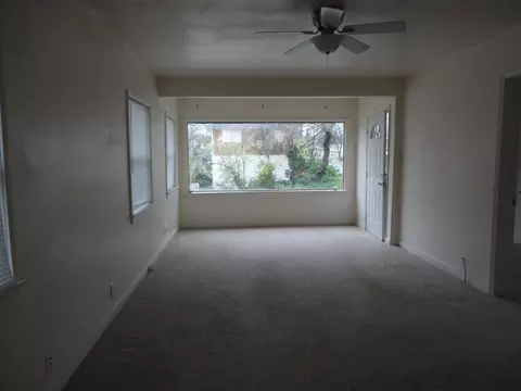 1305 Magnolia Ave, Redding, CA 96001 photo 3