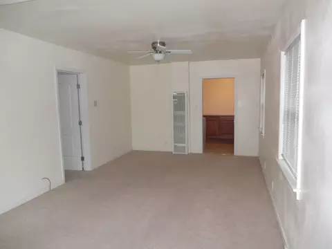 1305 Magnolia Ave, Redding, CA 96001 photo 4
