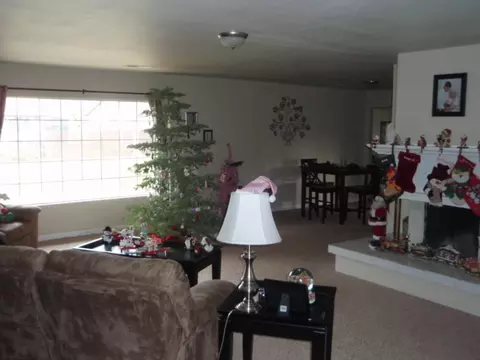 576 Rafael St, Redding, CA 96002 photo 8