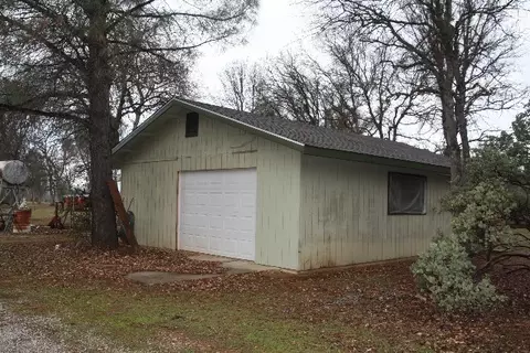 8760 Quail Valley Dr, Redding, CA 96002 photo 5