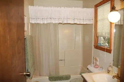 8760 Quail Valley Dr, Redding, CA 96002 photo 12
