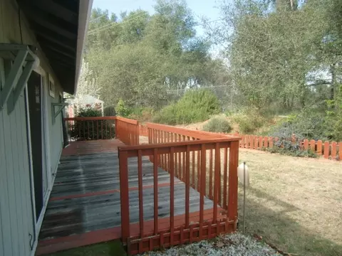 3417 Echo Ct, Redding, CA 96002 photo 5