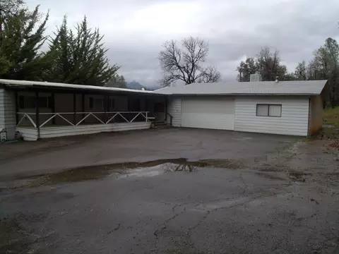 13883 Old Oregon Trl, Redding, CA 96003 photo 1