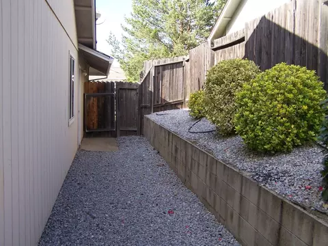 2907 Snow Fire Ct, Redding, CA 96003 photo 20