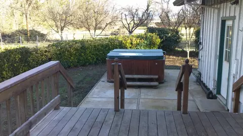 22068 Reading Dr, Anderson, CA 96007 photo 4