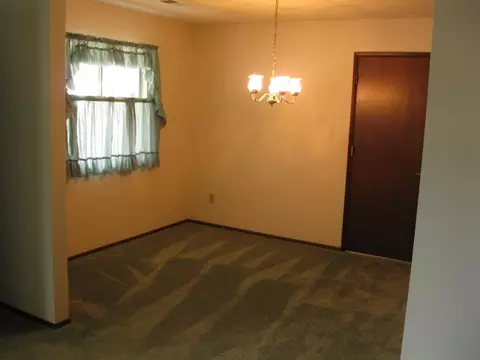 1841 Del Mar Ave, Redding, CA 96003 photo 4