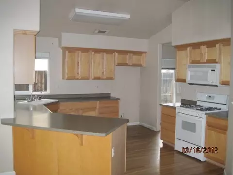 3384 Nathan Dr, Anderson, CA 96007 photo 4