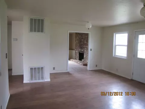 20086 Penrod Ln, Redding, CA 96002 photo 5