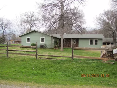 20086 Penrod Ln, Redding, CA 96002 photo 1