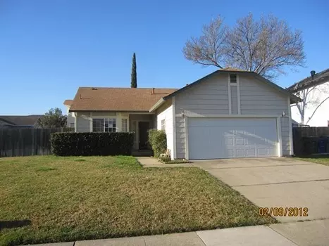 371 Alamine Dr, Redding, CA 96003 photo 1