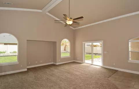 2097 Maudray Way, Redding, CA 96003 photo 14