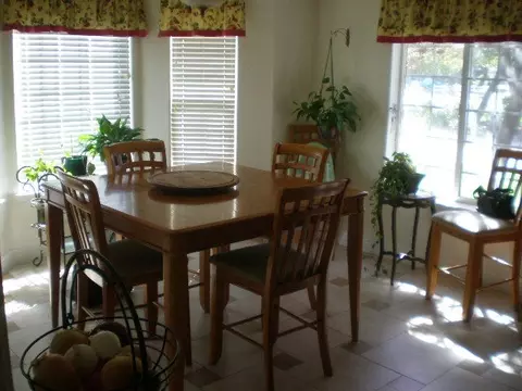 6736 Eastmont Dr, Redding, CA 96002 photo 7