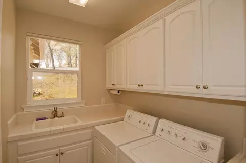 20634 Bernard, Redding, CA 96003 photo 9