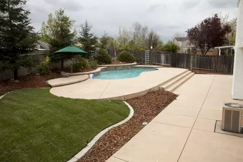 513 Alamine Dr, Redding, CA 96003 photo 24