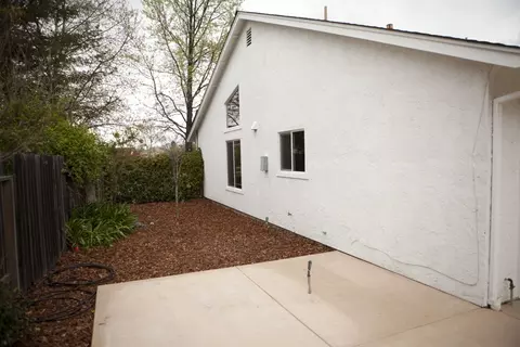 513 Alamine Dr, Redding, CA 96003 photo 18