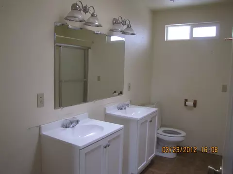 2125 Westwood Ave, Redding, CA 96001 photo 4