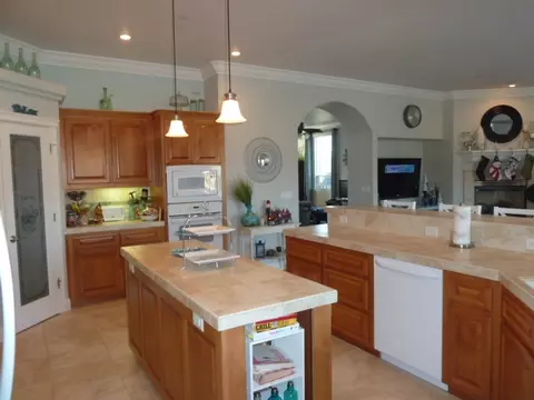 1129 Kellinger St, Redding, CA 96003 photo 10