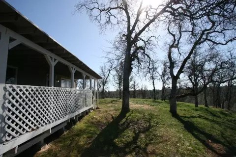 6157 Ridgetop, Anderson, CA 96007 photo 1