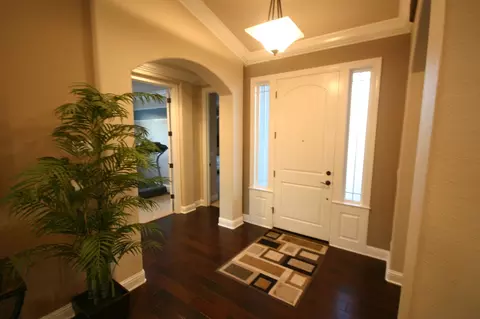 3335 Laver St, Redding, CA 96002 photo 2