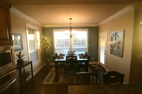 3335 Laver St, Redding, CA 96002 photo 10