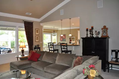 2176 Hope Ln, Redding, CA 96003 photo 9