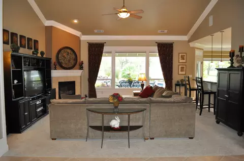 2176 Hope Ln, Redding, CA 96003 photo 5