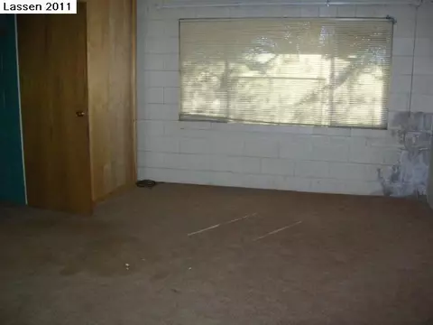44589 Williams, Mcarthur, CA 96056 photo 8