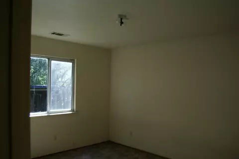 1437 Murieta Loop, Redding, CA 96002 photo 10