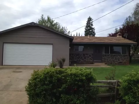 2641 Belladonna St, Redding, CA 96002 photo 1