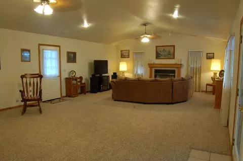 4647 Fiddleneck Dr, Redding, CA 96002 photo 4