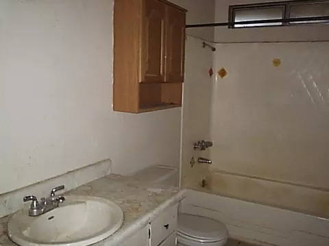1101 C St, Redding, CA 96002 photo 11
