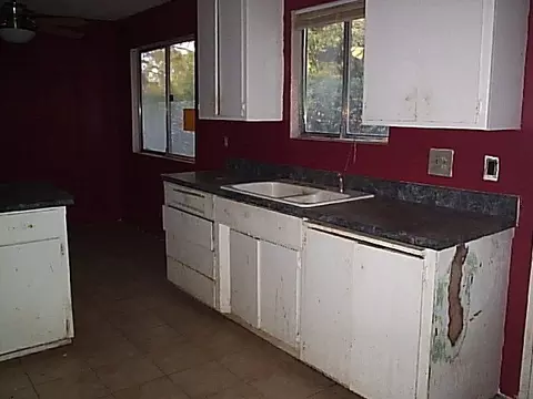 1101 C St, Redding, CA 96002 photo 7