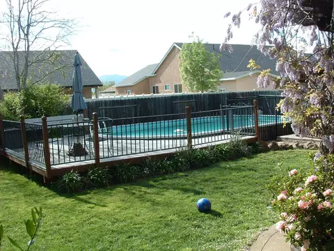 524 Chancellor, Redding, CA 96003 photo 25