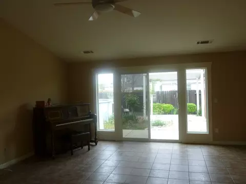 4096 Sunglow Dr, Redding, CA 96001 photo 10