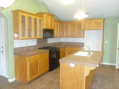 4096 Sunglow Dr, Redding, CA 96001 photo 8