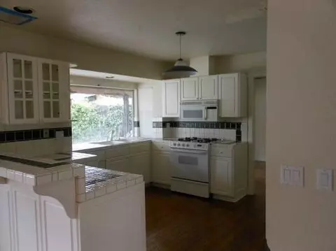 2624 Lake Redding Dr, Redding, CA 96003 photo 4