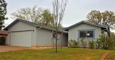2581 Keylod St, Redding, CA 96002 photo 1