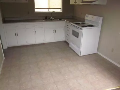 22134 Lookout, Redding, CA 96003 photo 4