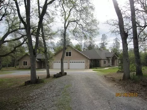12221 Decoy Dr, Redding, CA 96003 photo 1