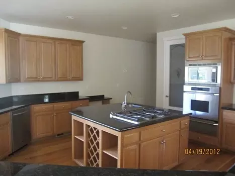 12221 Decoy Dr, Redding, CA 96003 photo 2