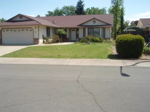 1439 Marigold Way, Redding, CA 96003 photo 4