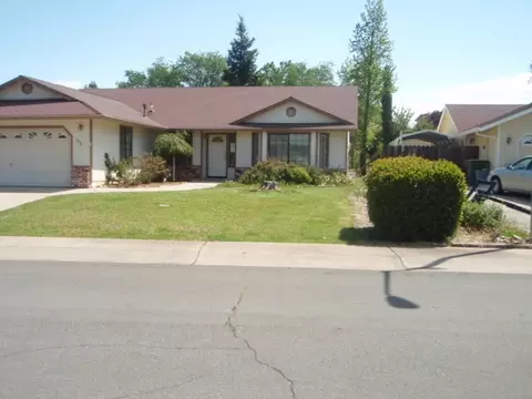 1439 Marigold Way, Redding, CA 96003 photo 2