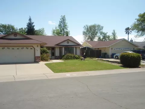 1439 Marigold Way, Redding, CA 96003 photo 11