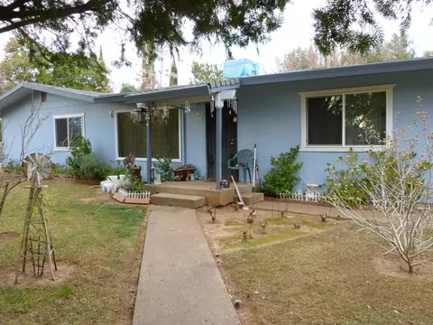 772 El Cedro Ave, Redding, CA 96002 photo 1
