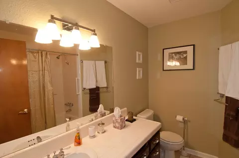 553 Gary Ct, Redding, CA 96002 photo 21