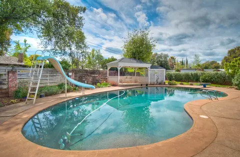 553 Gary Ct, Redding, CA 96002 photo 28