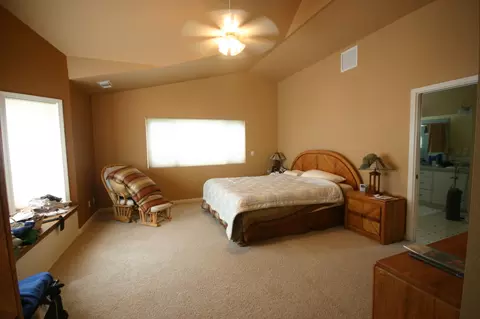 10022 Chateau Woods Dr, Redding, CA 96001 photo 14