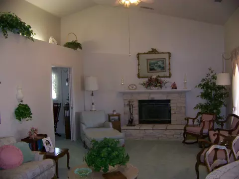351 Bountiful Path, Redding, CA 96003 photo 7