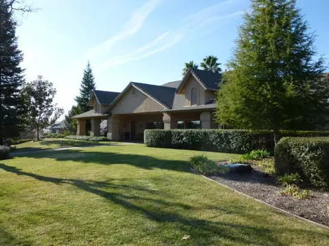 351 Bountiful Path, Redding, CA 96003 photo 2