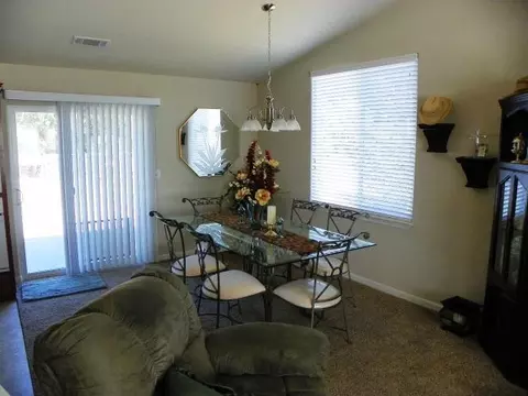 4721 Squirrel Run, Redding, CA 96002 photo 4